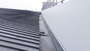 Talang air fiberglass bergaransi 10 tahun tidak bocor