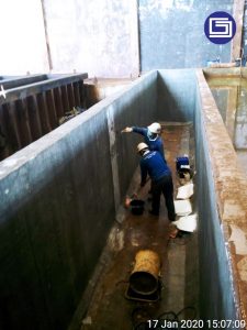 Lining fiberglass tebal 5mm bergaransi 5 tahun tidak bocor atau rembes.