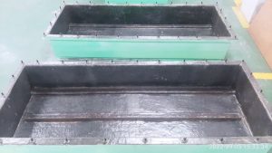 Harga sangat ekonomis, mutu perekat antara fiberglass dan baja sangat bagus sehingga tidak mudah copot/terlepas.