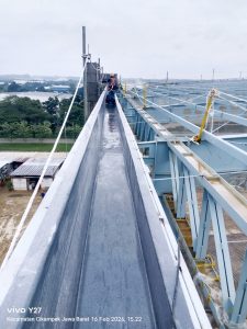 Talang air fiberglass Garuda tahan cuaca panas ekstrem, bobot ringan, Fleksibel dan bisa custom dimensi.